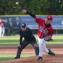 261010 Reds Tainos 0268