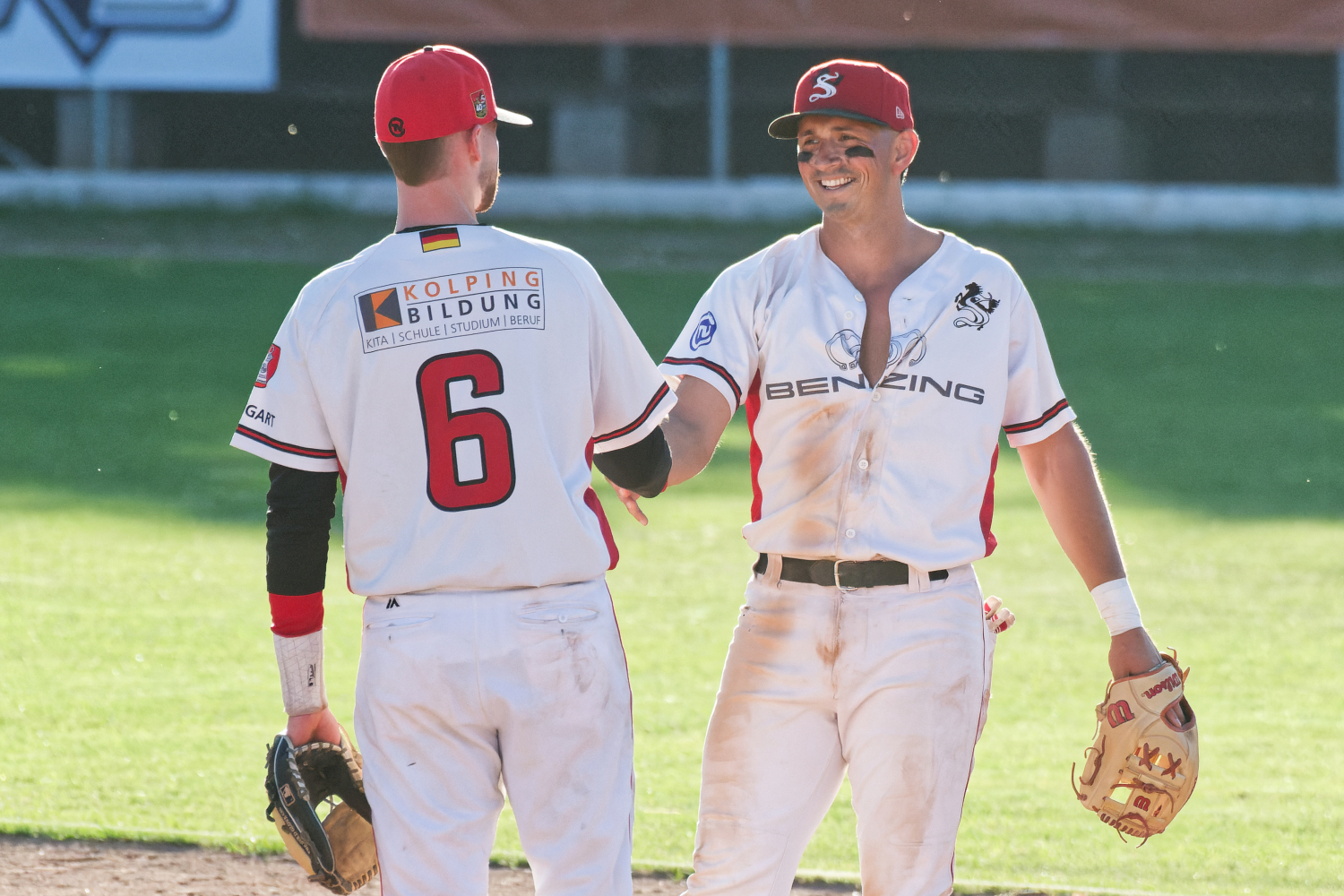 Führungspersönlichkeit auf dem Feld und einer der Top-Spieler der Deutschen Baseball Liga: Austin Bull (re.) kehrt nach drei Jahren bei den Stuttgart Reds in die USA zurück. (Foto: Iris Drobny)