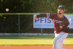 250509 Reds HDH 0126