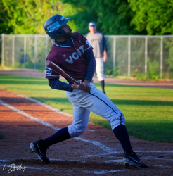 250509 Reds HDH 0421