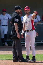 260411 Reds HDH 0290