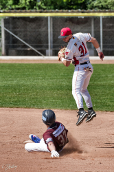 260411 Reds HDH 0309