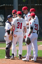 260411 Reds HDH 0343