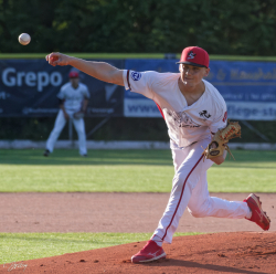260508 Reds Reg 0018