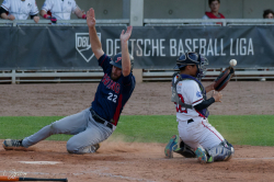 260801 Reds Indians 0472