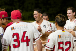 260801 Reds Indians 1072