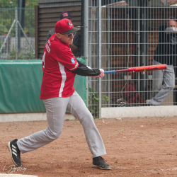 251012 Rusty Cup 0019