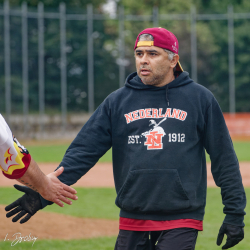 251012 Rusty Cup 0123