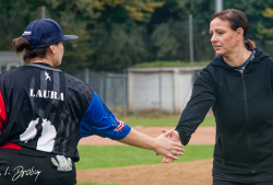 251012 Rusty Cup 0164