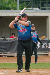 251012 Rusty Cup 0165