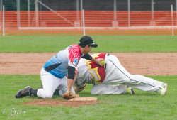 251012 Rusty Cup 0188