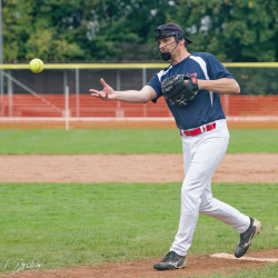 251012 Rusty Cup 0203