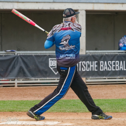 251012 Rusty Cup 0206