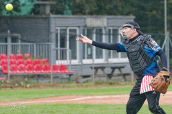 251012 Rusty Cup 0246