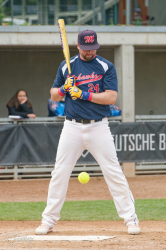 251012 Rusty Cup 0250