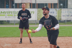 251012 Rusty Cup 0375