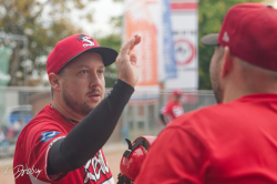 251012 Rusty Cup 0405