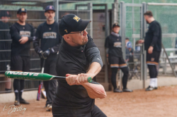 251012 Rusty Cup 0445