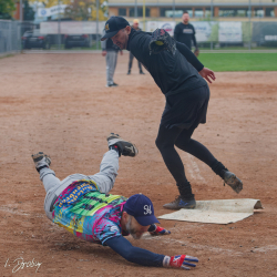 251012 Rusty Cup 0528