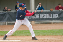 251012 Rusty Cup 0631