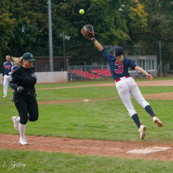 251012 Rusty Cup 0662