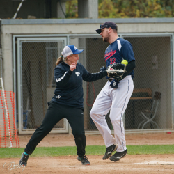 251012 Rusty Cup 0691