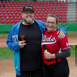 251012 Rusty Cup 1061