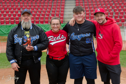 251012 Rusty Cup 1072