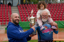 251012 Rusty Cup 1217